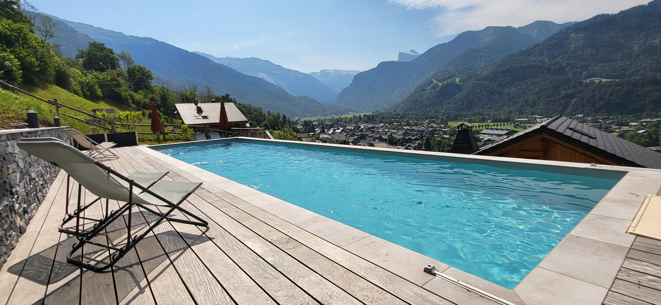 Piscine extérieure chauffée du Chalet Gemini